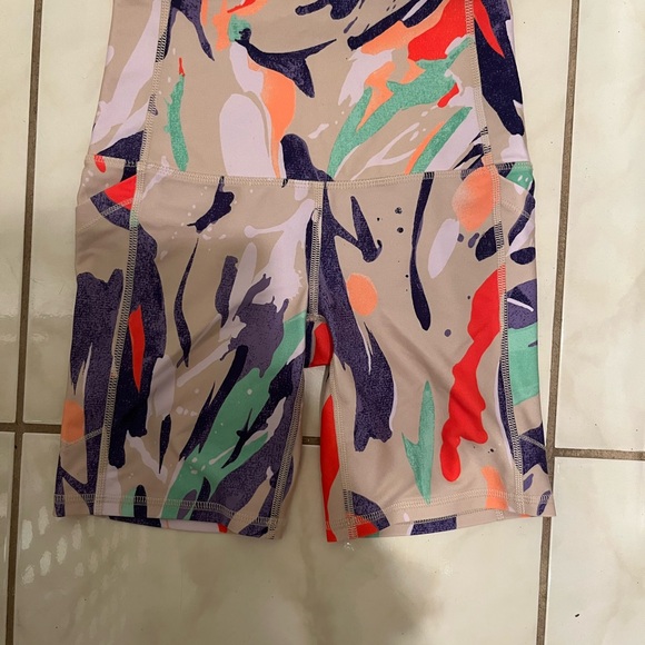 DSG Ultra High Rise Inseam Bike Shorts – Size XS - Picture 3 of 7